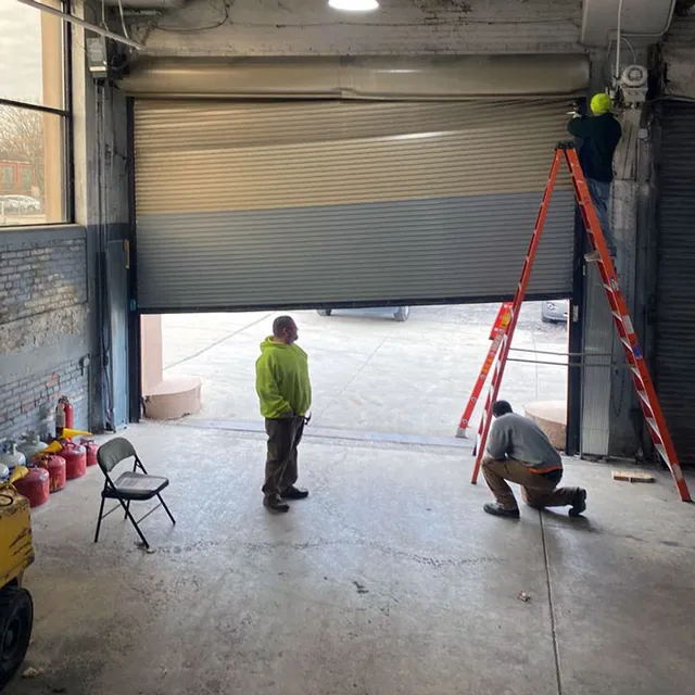 Commercial Roll-Up Door